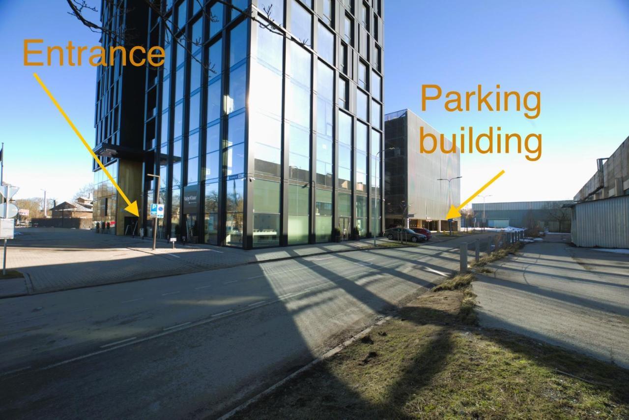 Orange Apartments Tower & Free Parking تالين المظهر الخارجي الصورة