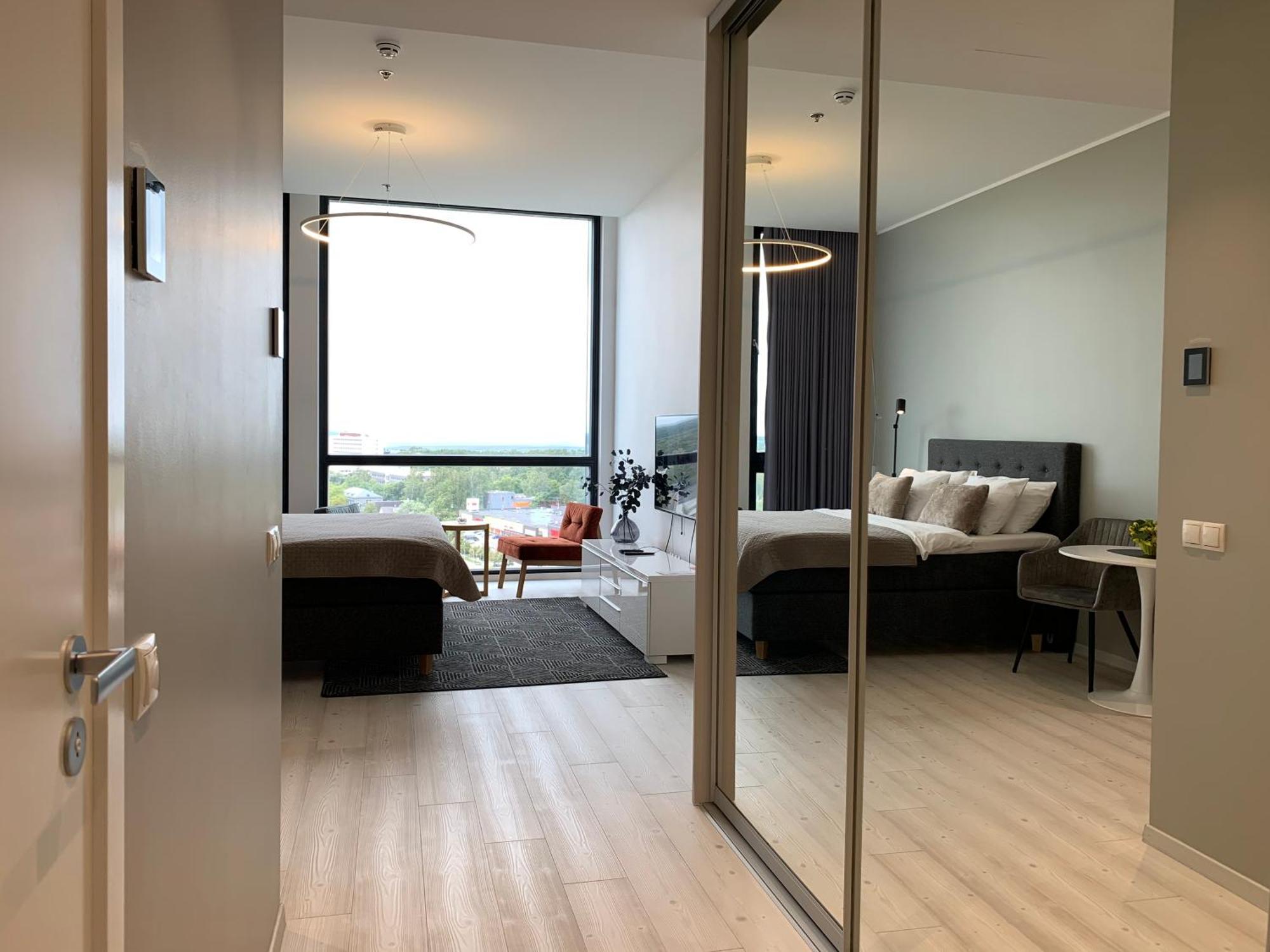 Orange Apartments Tower & Free Parking تالين المظهر الخارجي الصورة