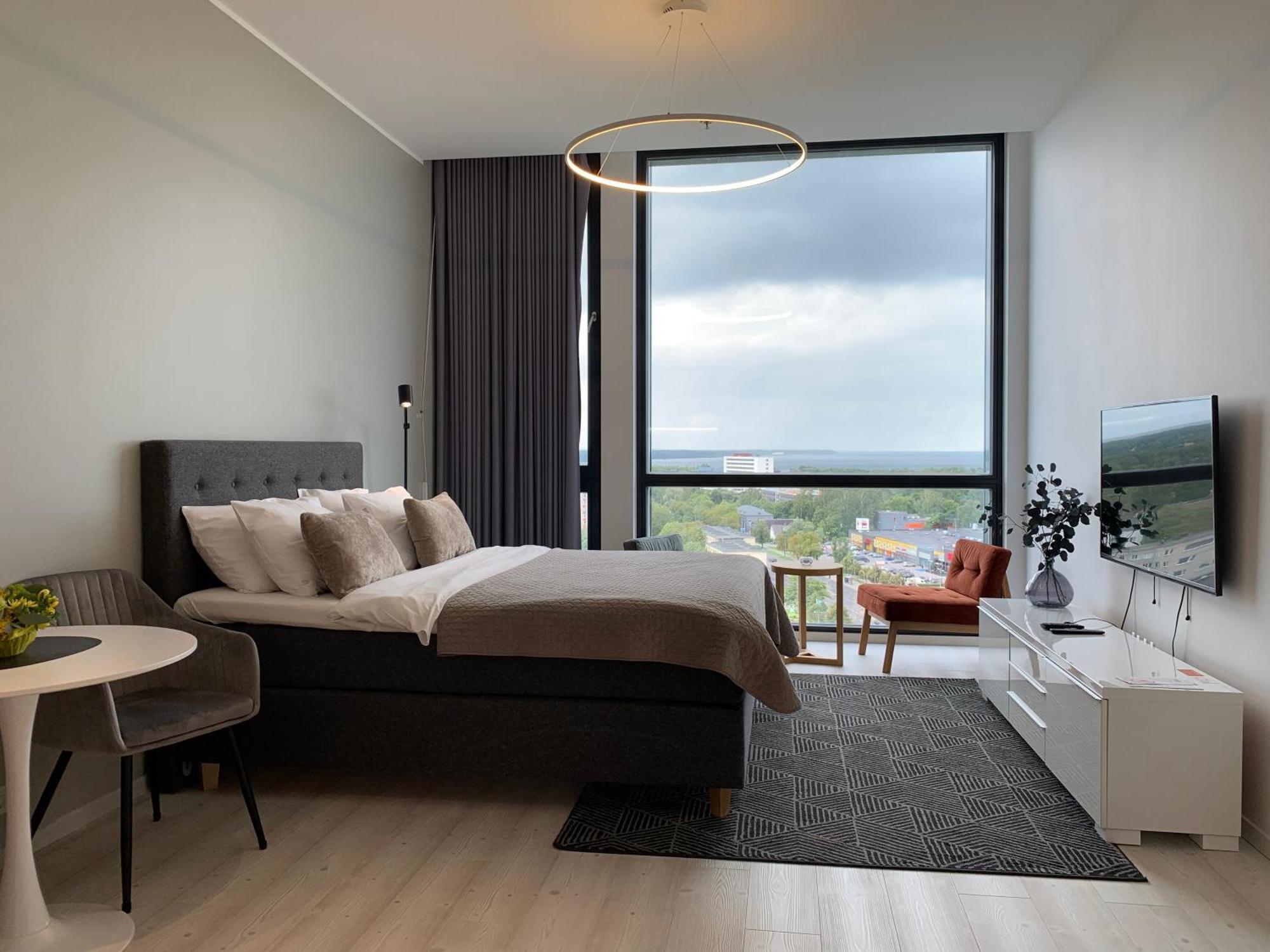Orange Apartments Tower & Free Parking تالين المظهر الخارجي الصورة