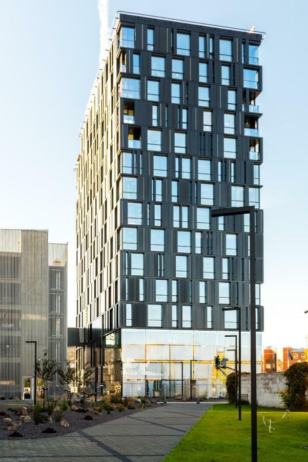 Orange Apartments Tower & Free Parking تالين المظهر الخارجي الصورة