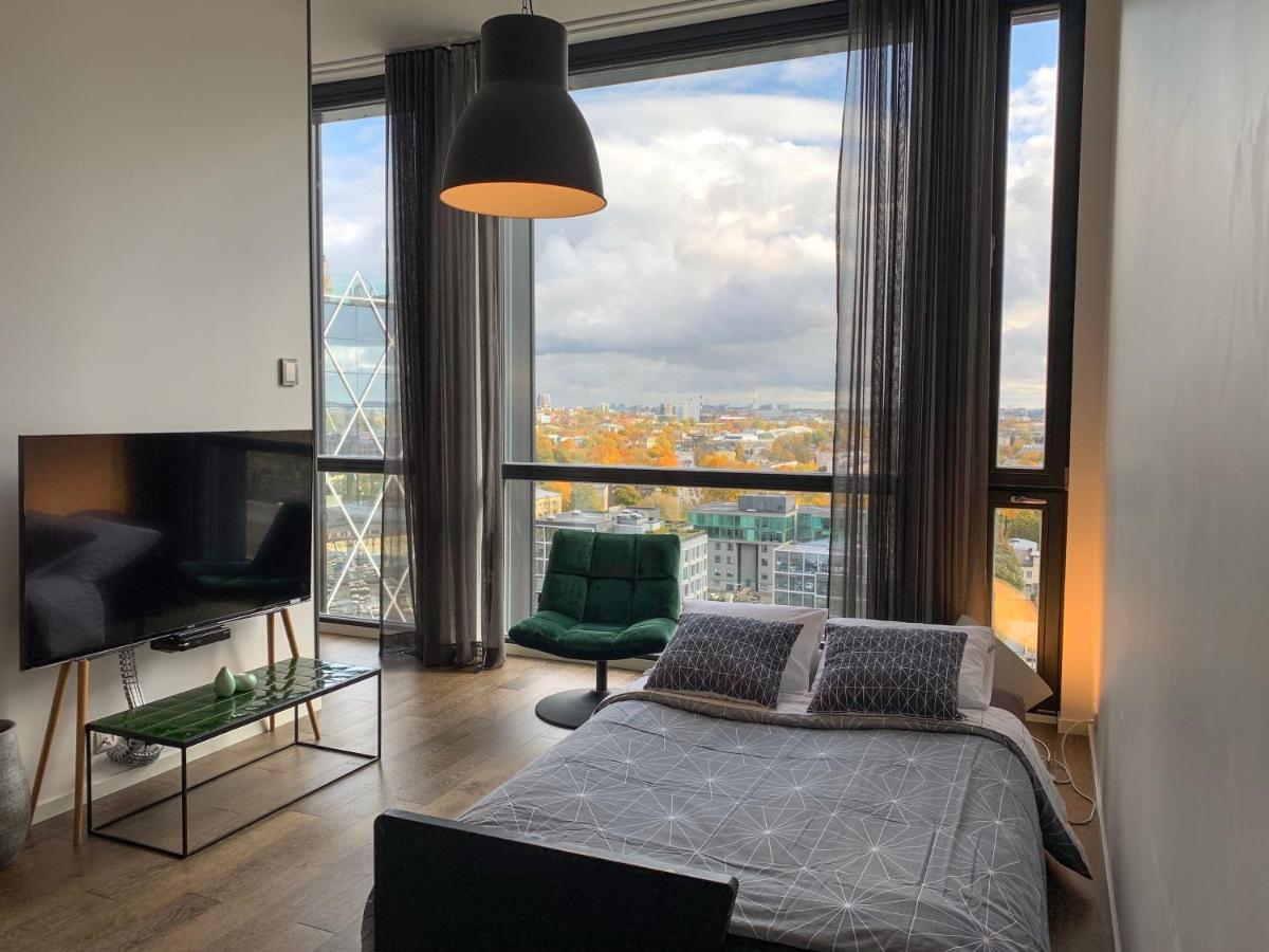 Orange Apartments Tower & Free Parking تالين المظهر الخارجي الصورة